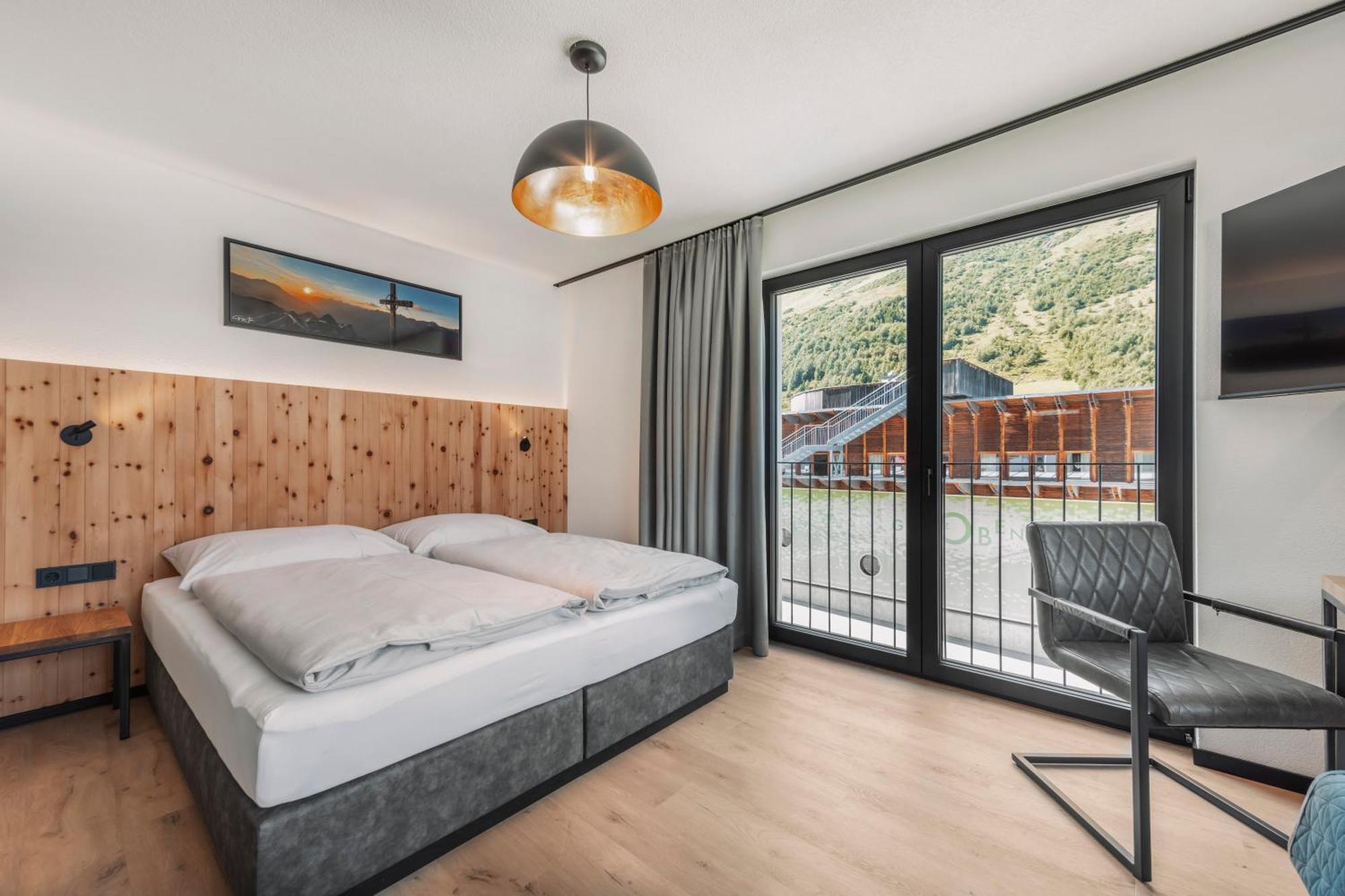 Апартаменты Λlpstern - Silvretta Card Premium Betrieb Гальтюр Экстерьер фото