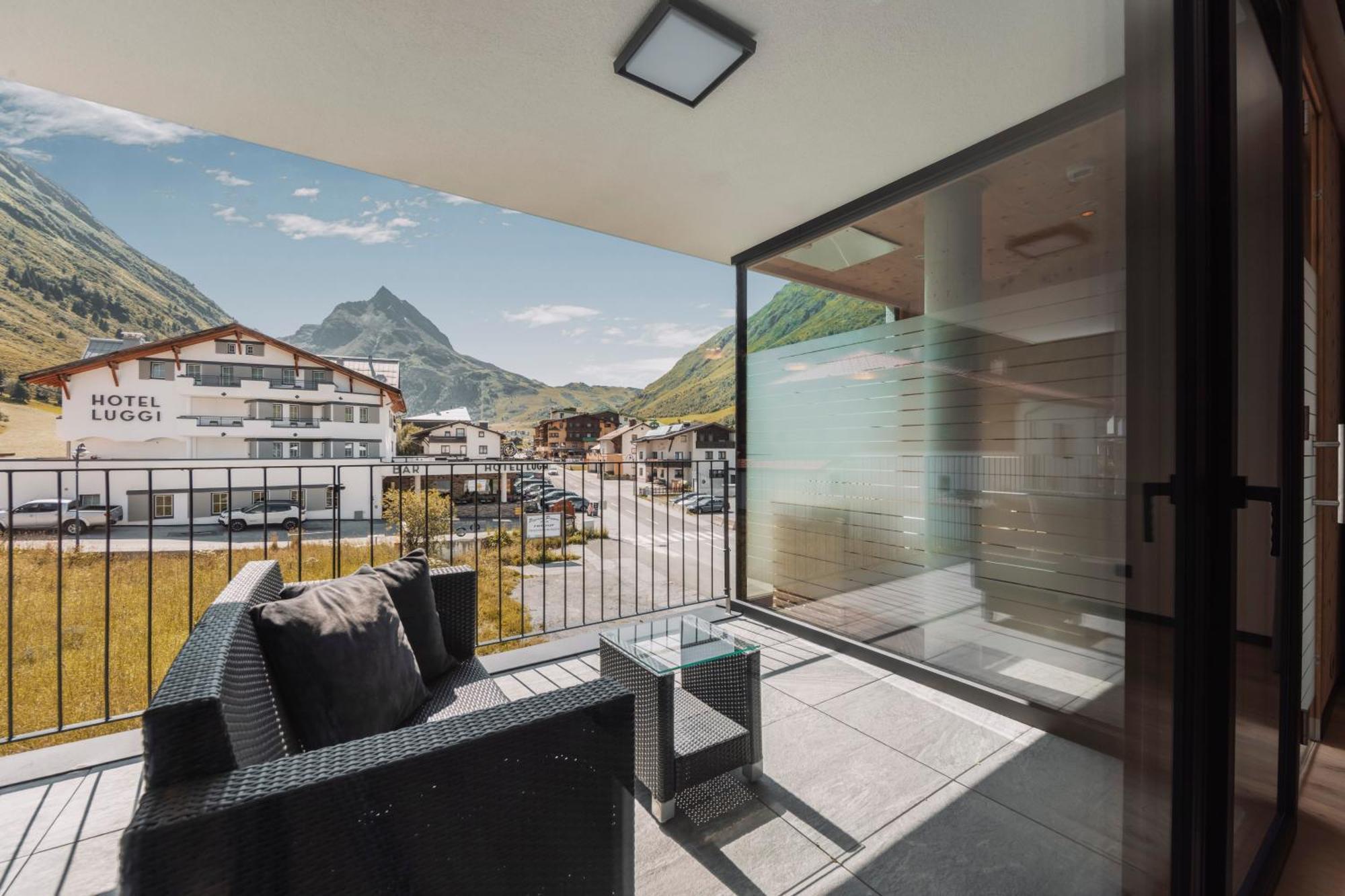 Апартаменты Λlpstern - Silvretta Card Premium Betrieb Гальтюр Экстерьер фото