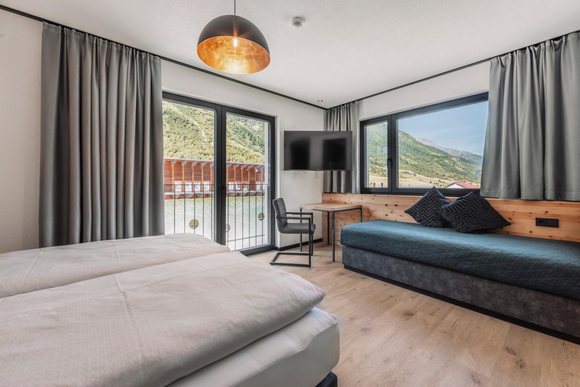 Апартаменты Λlpstern - Silvretta Card Premium Betrieb Гальтюр Экстерьер фото