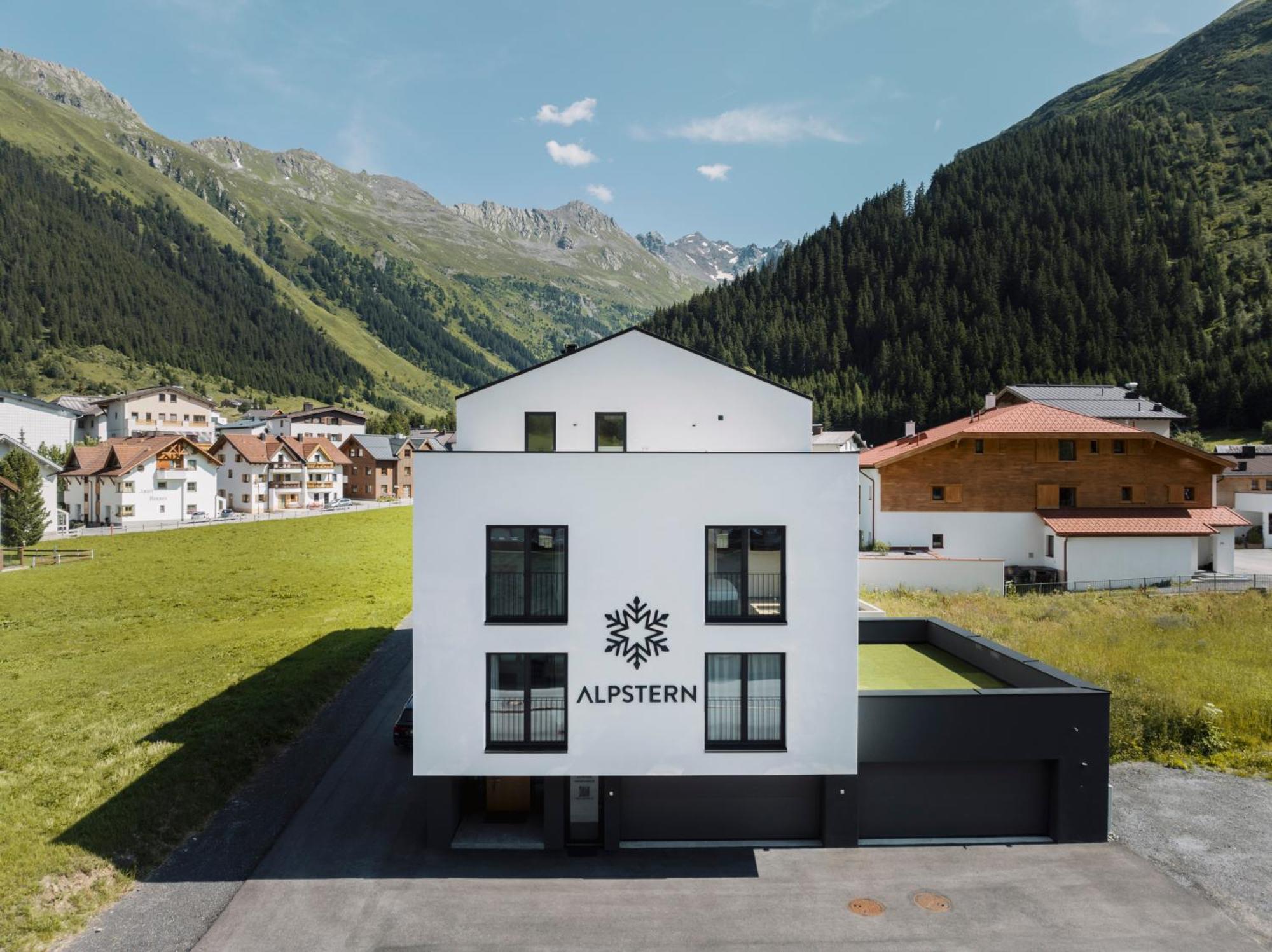 Апартаменты Λlpstern - Silvretta Card Premium Betrieb Гальтюр Экстерьер фото