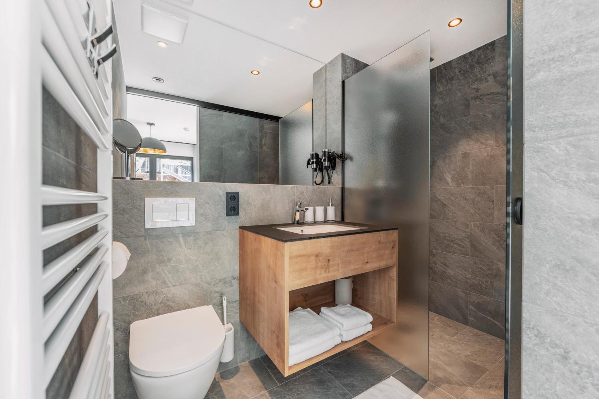 Апартаменты Λlpstern - Silvretta Card Premium Betrieb Гальтюр Экстерьер фото
