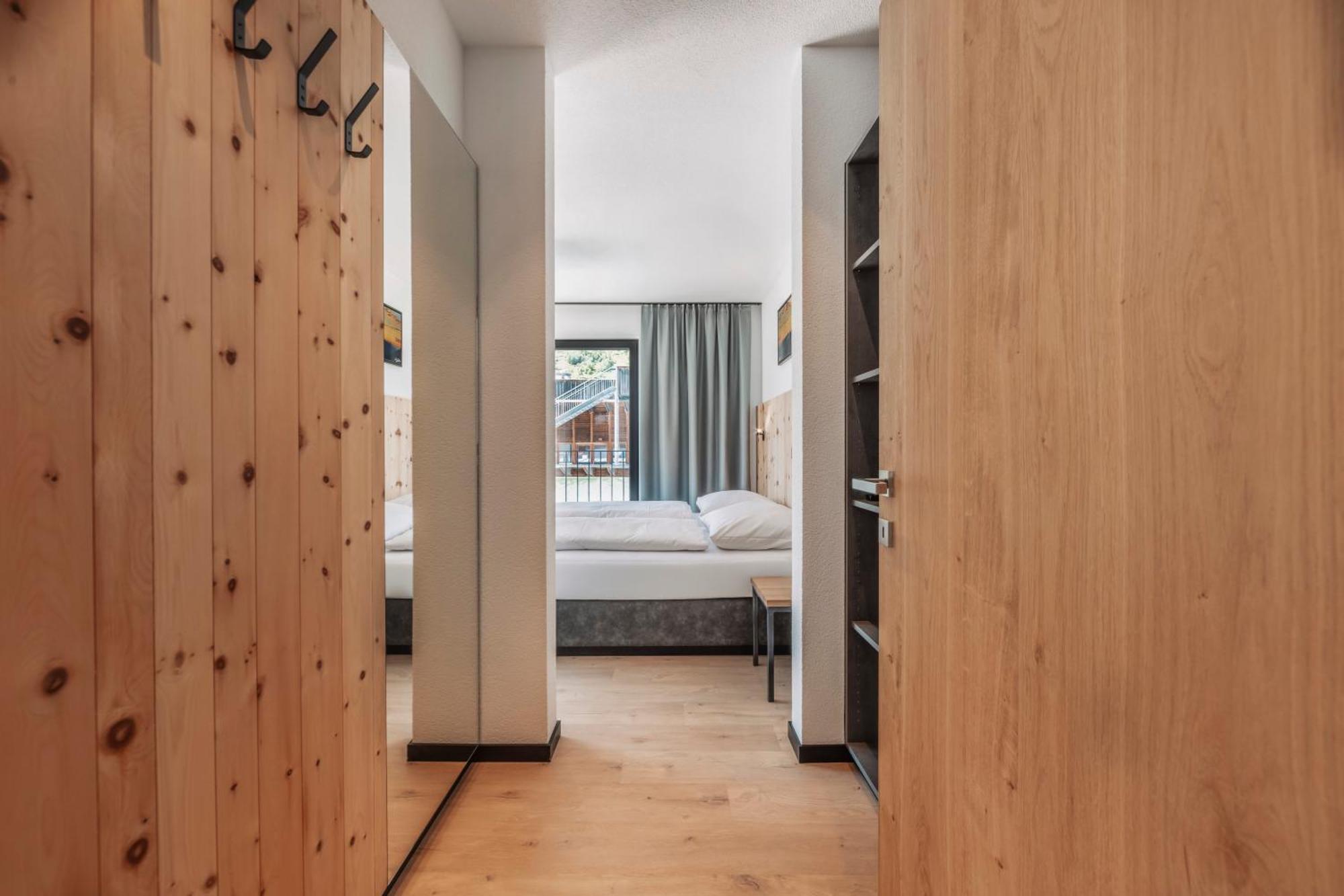 Апартаменты Λlpstern - Silvretta Card Premium Betrieb Гальтюр Экстерьер фото
